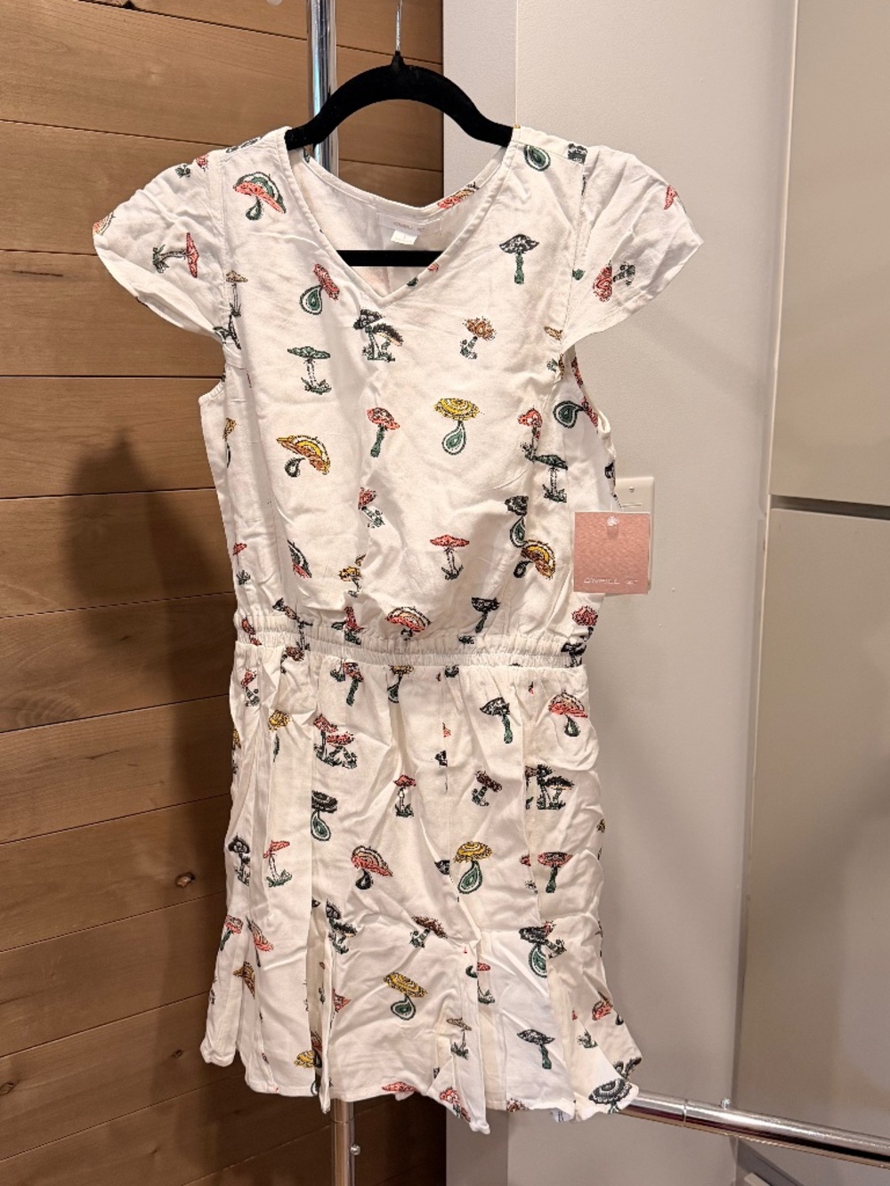 O'neill Youth Mushroom Dress Size Large Melani *NWT* (about 12/14 youth)